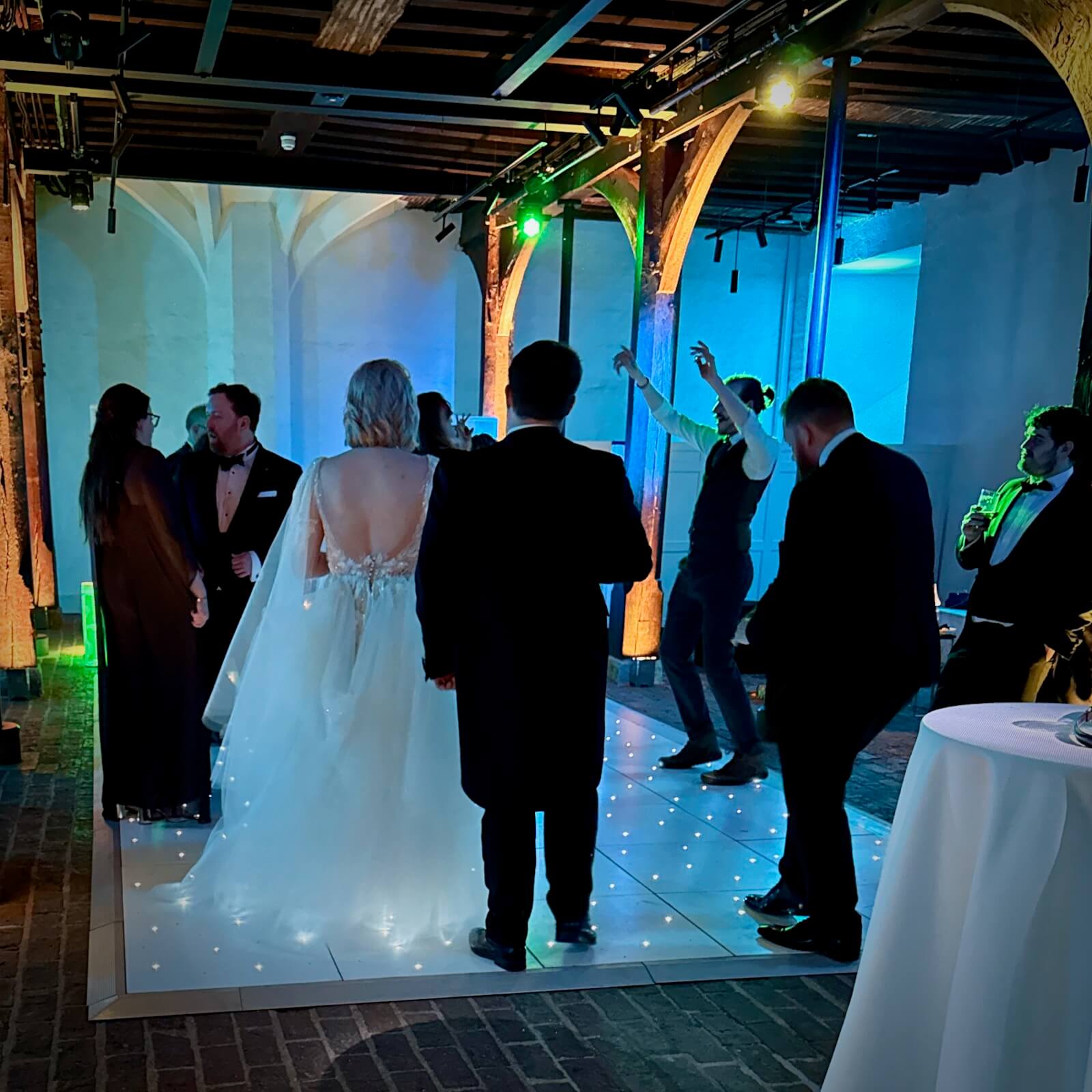 hampton court approved wedding dj brian mole in the undercroft for Aurin and Morgan's wedding, 26/3/26