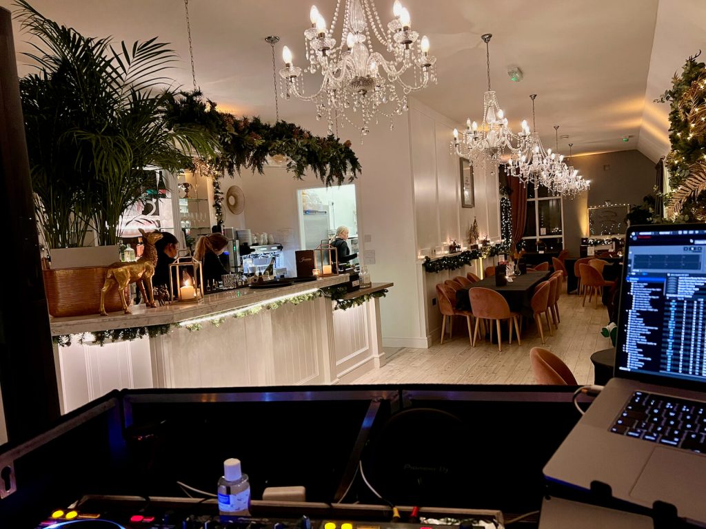 Joanna's Boutique Tearoom and Bar