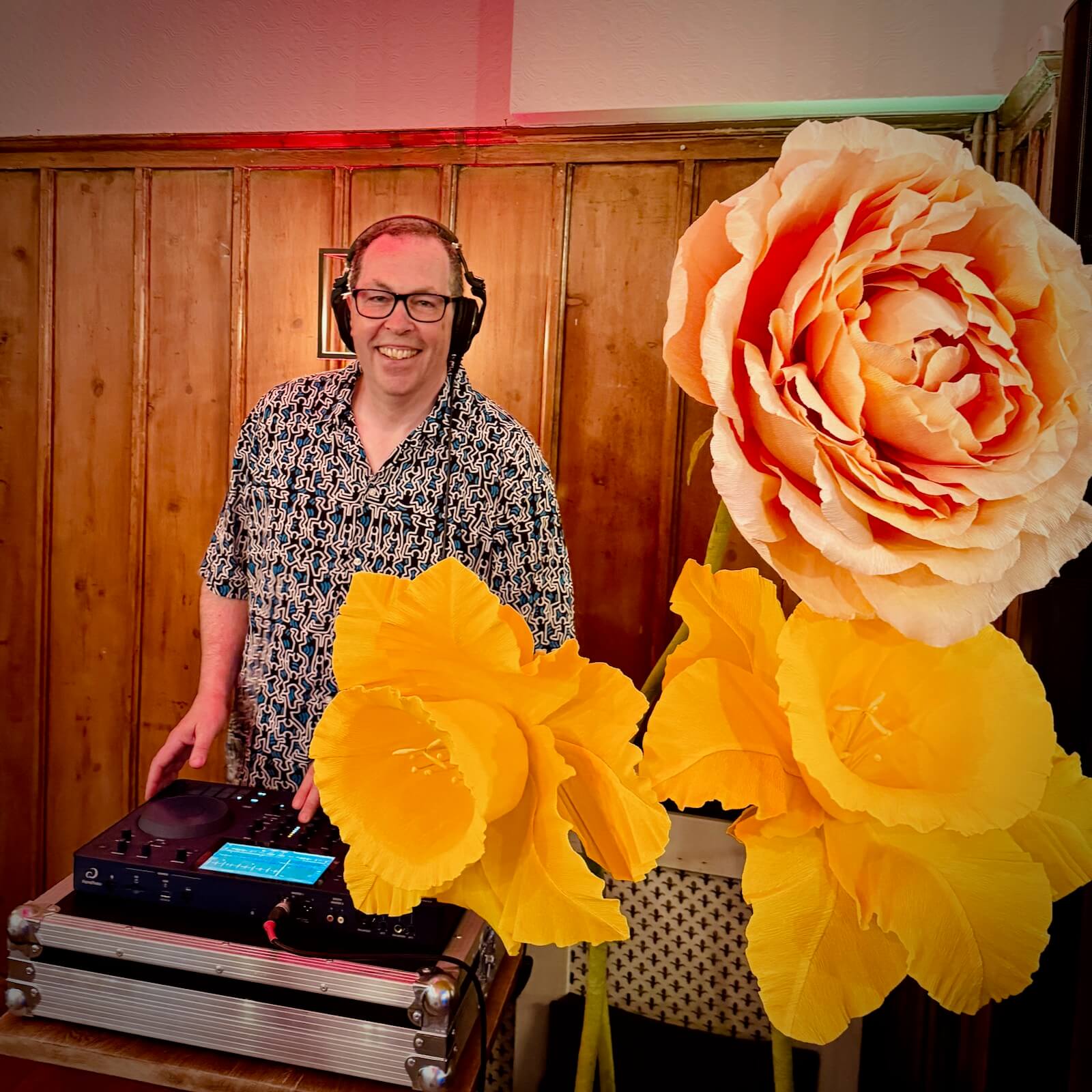 NLB summer party - 7th August 2025 - The Bear Horsham event DJ Brian Mole with indigomole.com giant crepe paper flowers