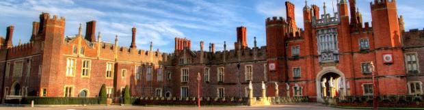 Hampton Court Palace, celebrate a fairytale wedding in true style in a Royal Palace
