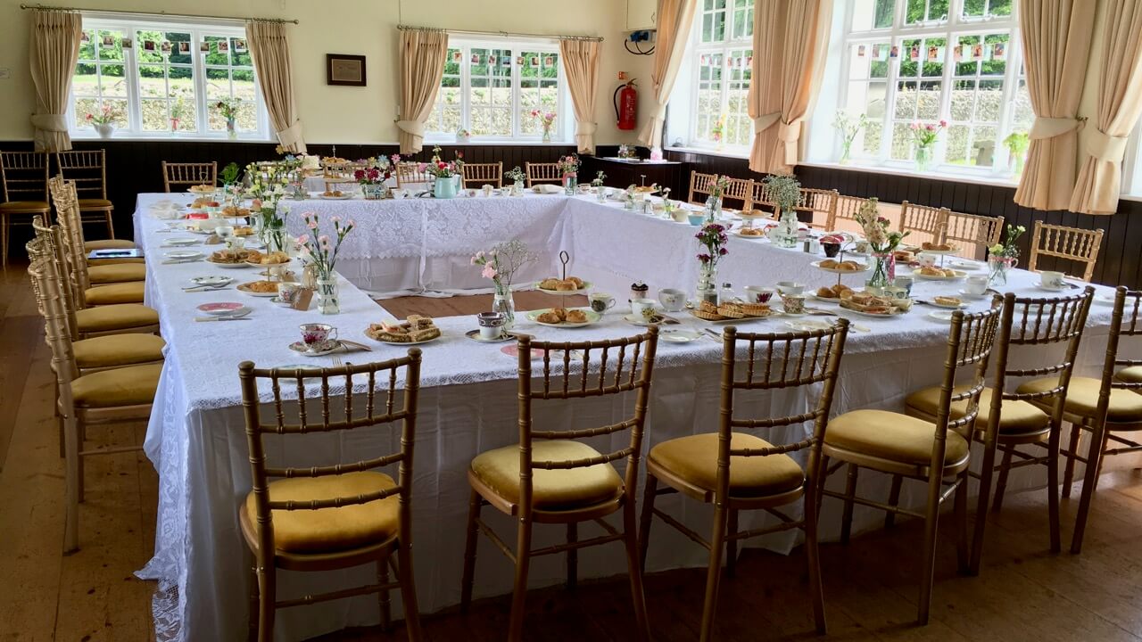 table setting for an intimate wedding in Sussex